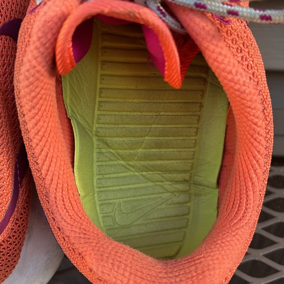 Nike athletic shoes running or other sports size 8 - Picture 7 of 9